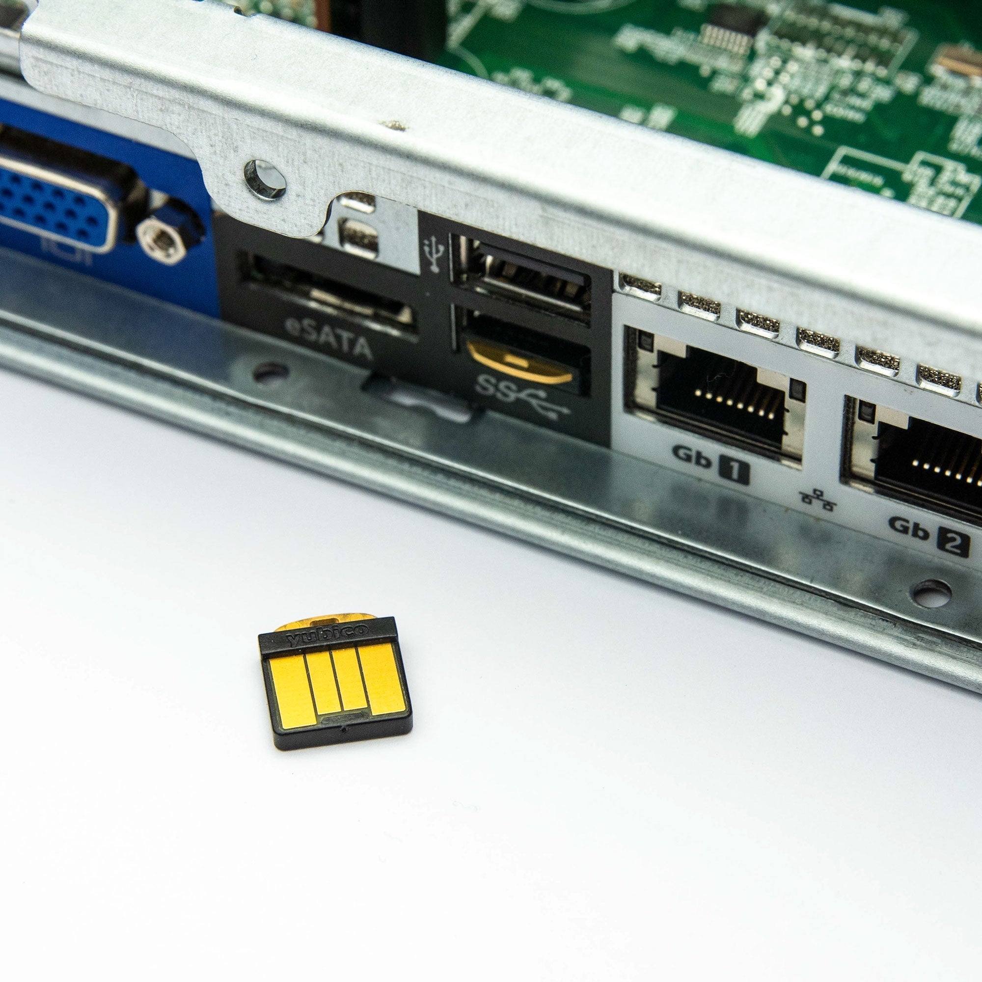 Yubico YubiKey YubiHSM 2 FIPS v2.2